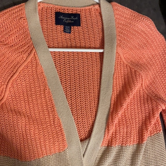 AE XS sweater - Picture 2 of 2